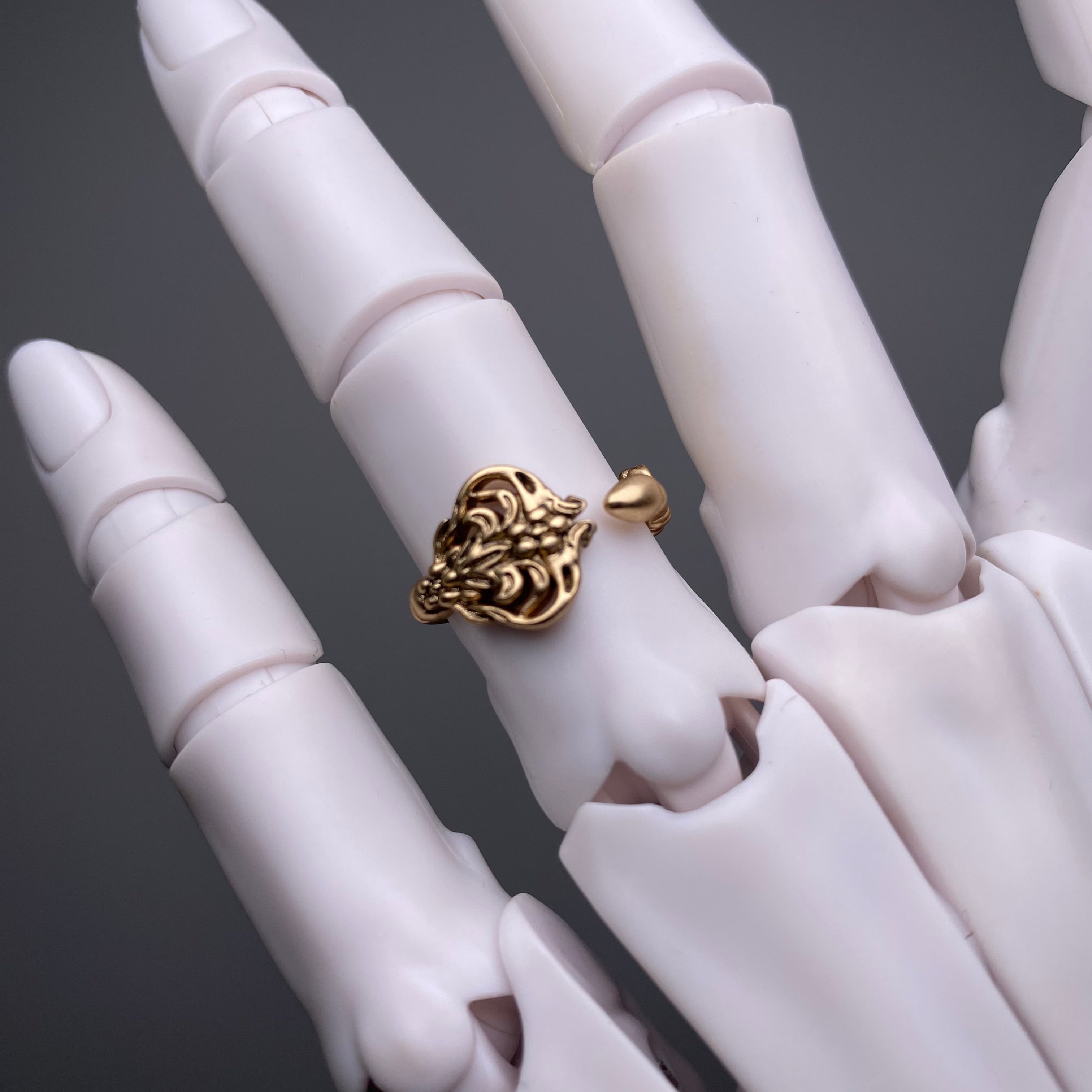Vesper Locket